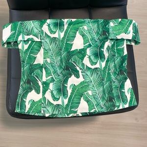 Cookies Clothing off the shoulder top. Size Medium. Green and white leaf print.